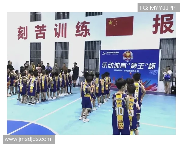 国旗下的足球巨星们展现激情与荣耀的精彩瞬间